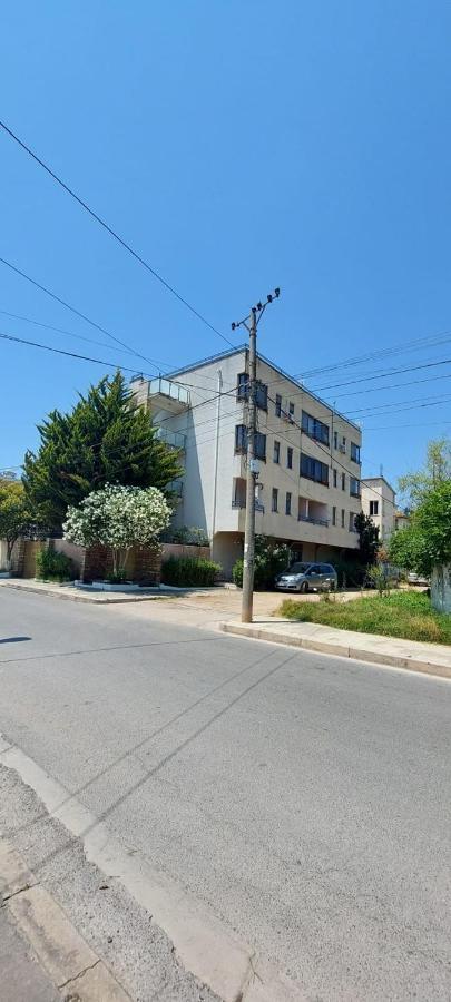Villa Madani Dıraç Dış mekan fotoğraf