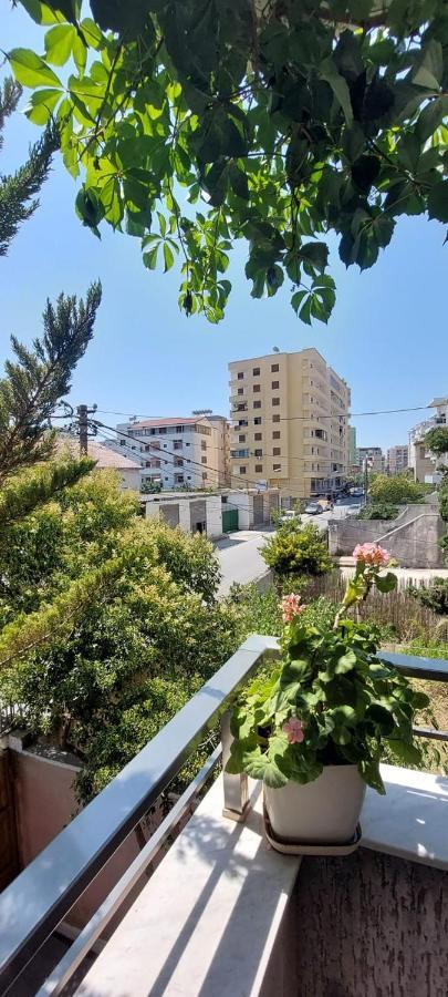 Villa Madani Dıraç Dış mekan fotoğraf